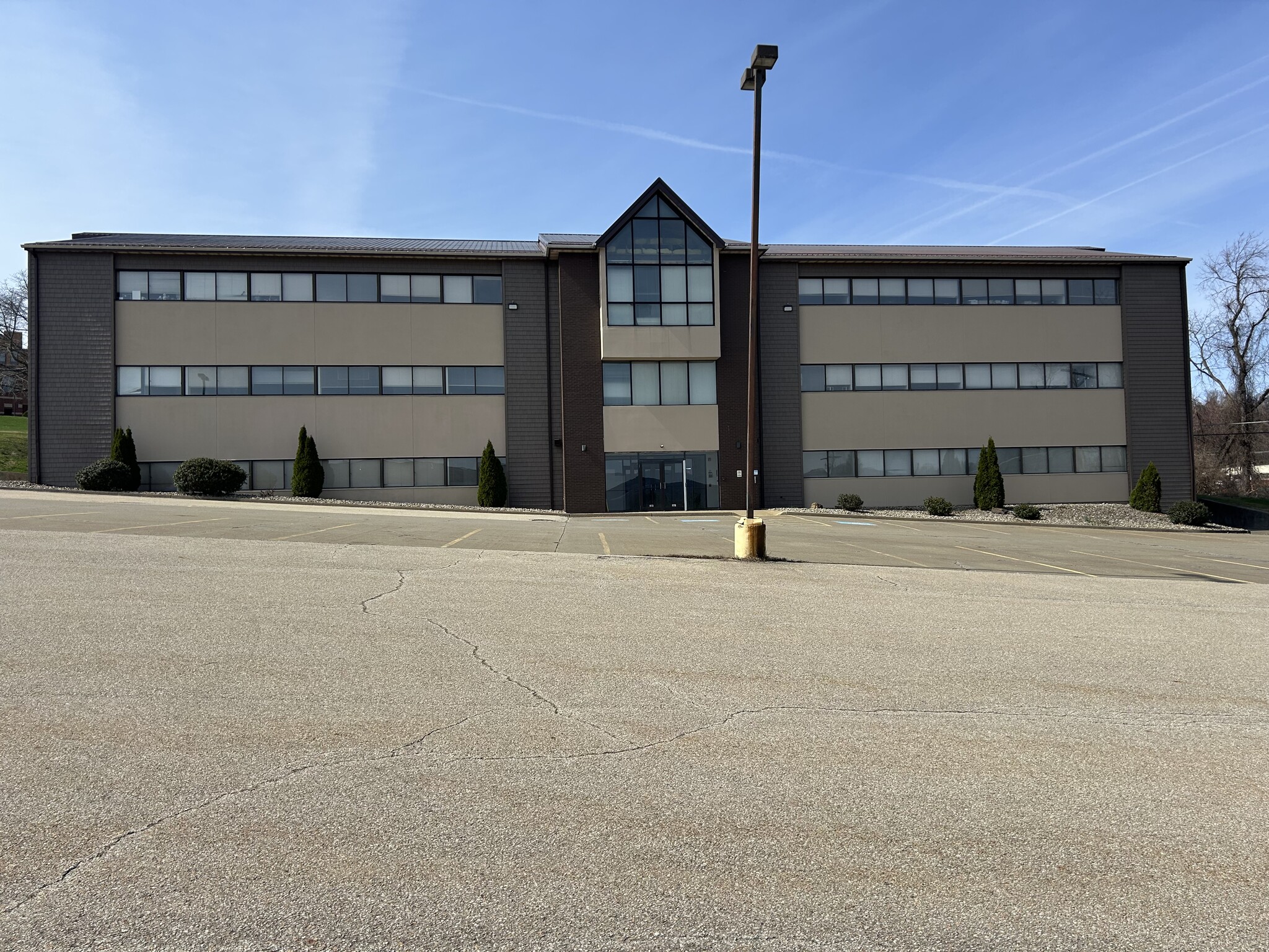 20 Highland Park Dr, Uniontown, PA for Sale
