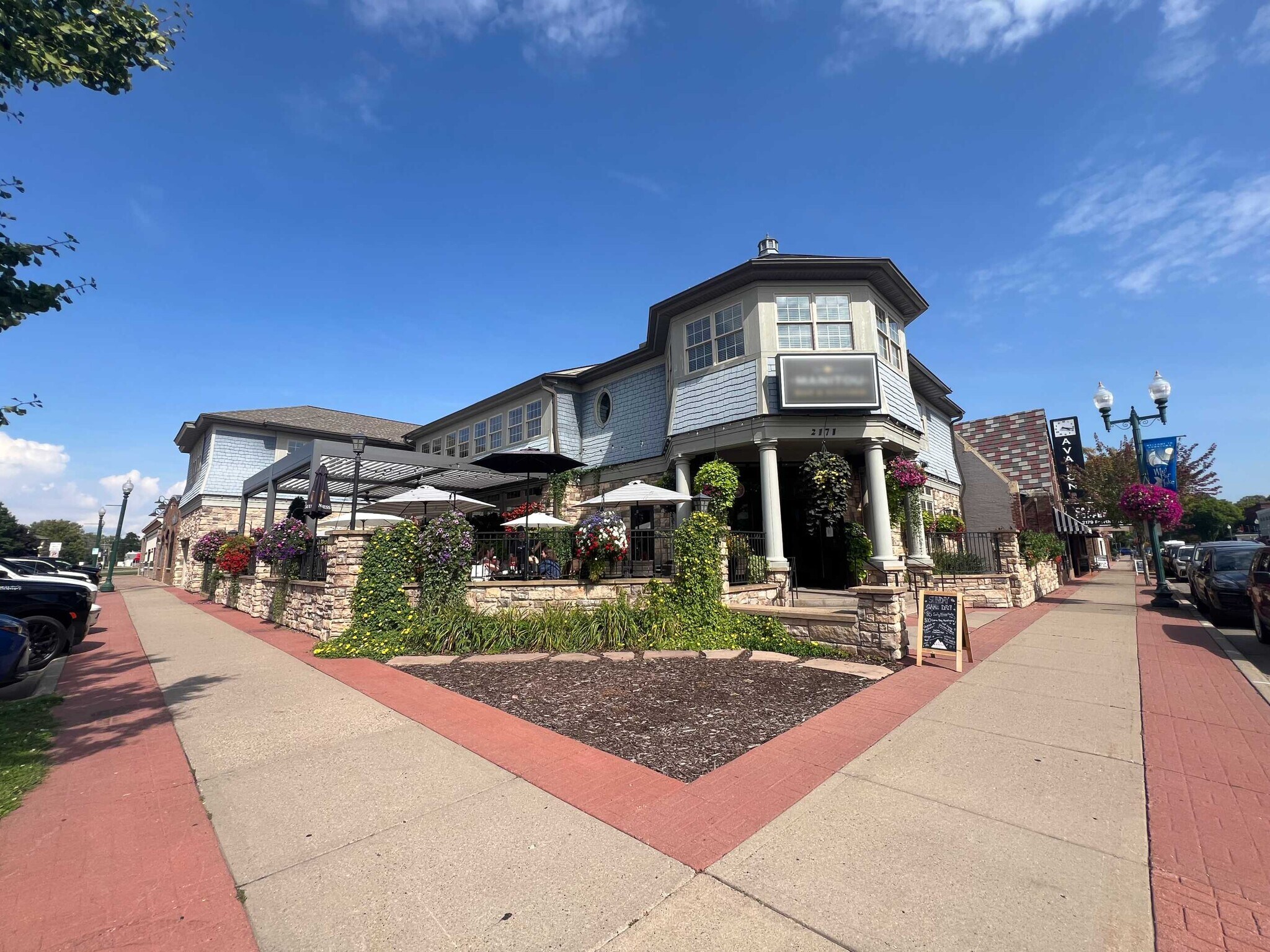 2171 4th St, White Bear Lake, MN for Rent