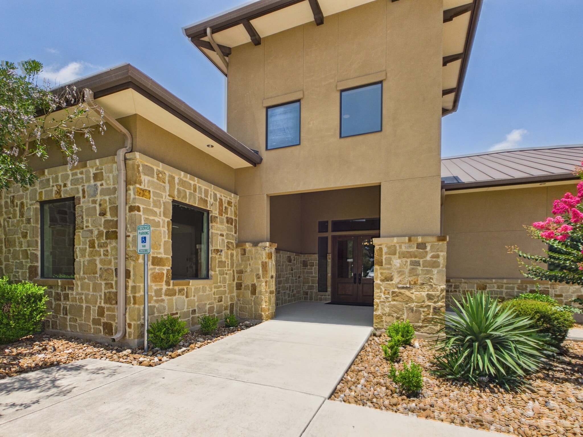 19243 FM 2252, Garden Ridge, TX for Rent
