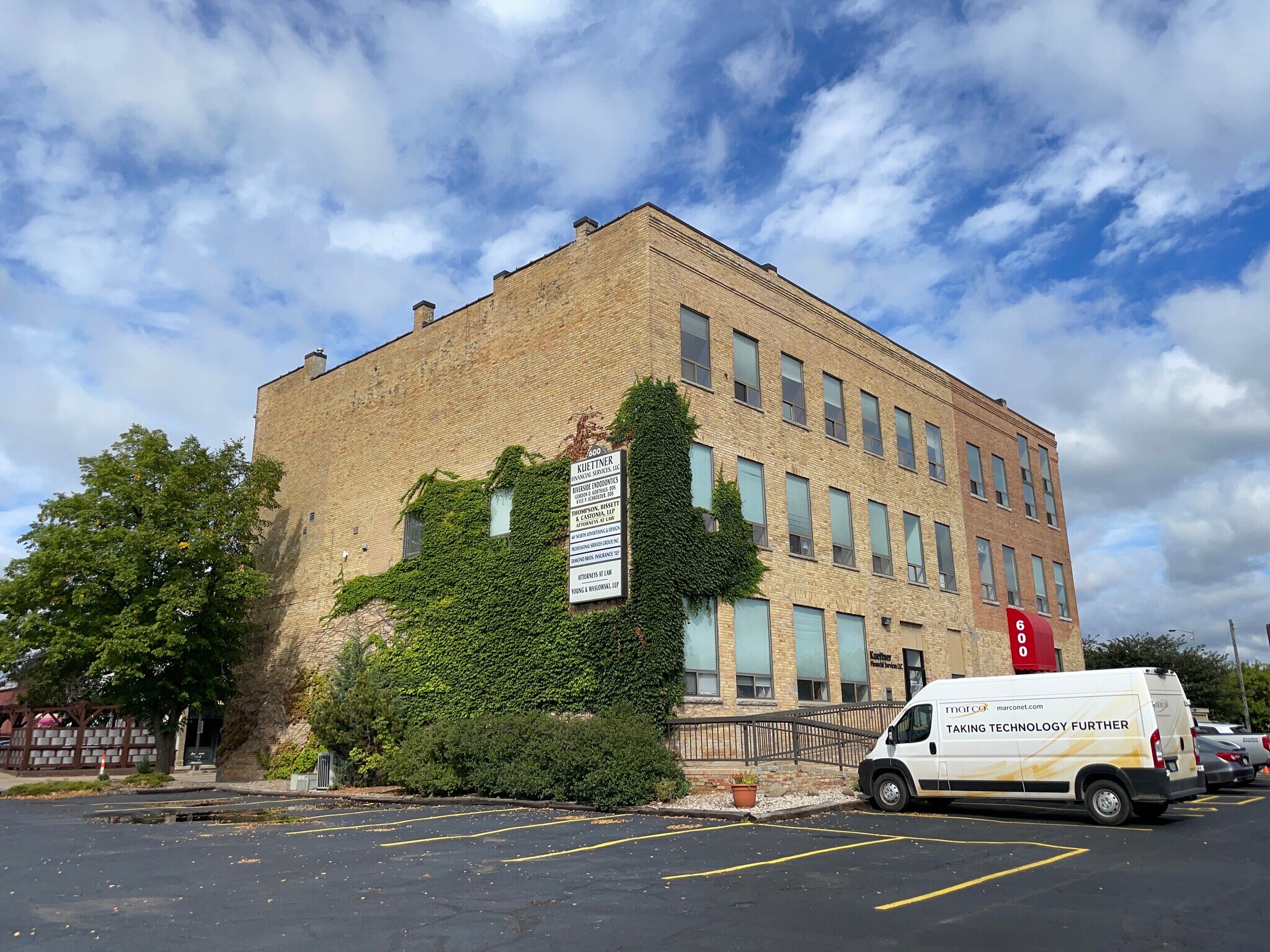 600 S Main St, Oshkosh, WI for Rent