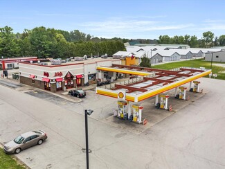 Sturgeon Bay, WI Service Station - 1331 Green Bay Rd