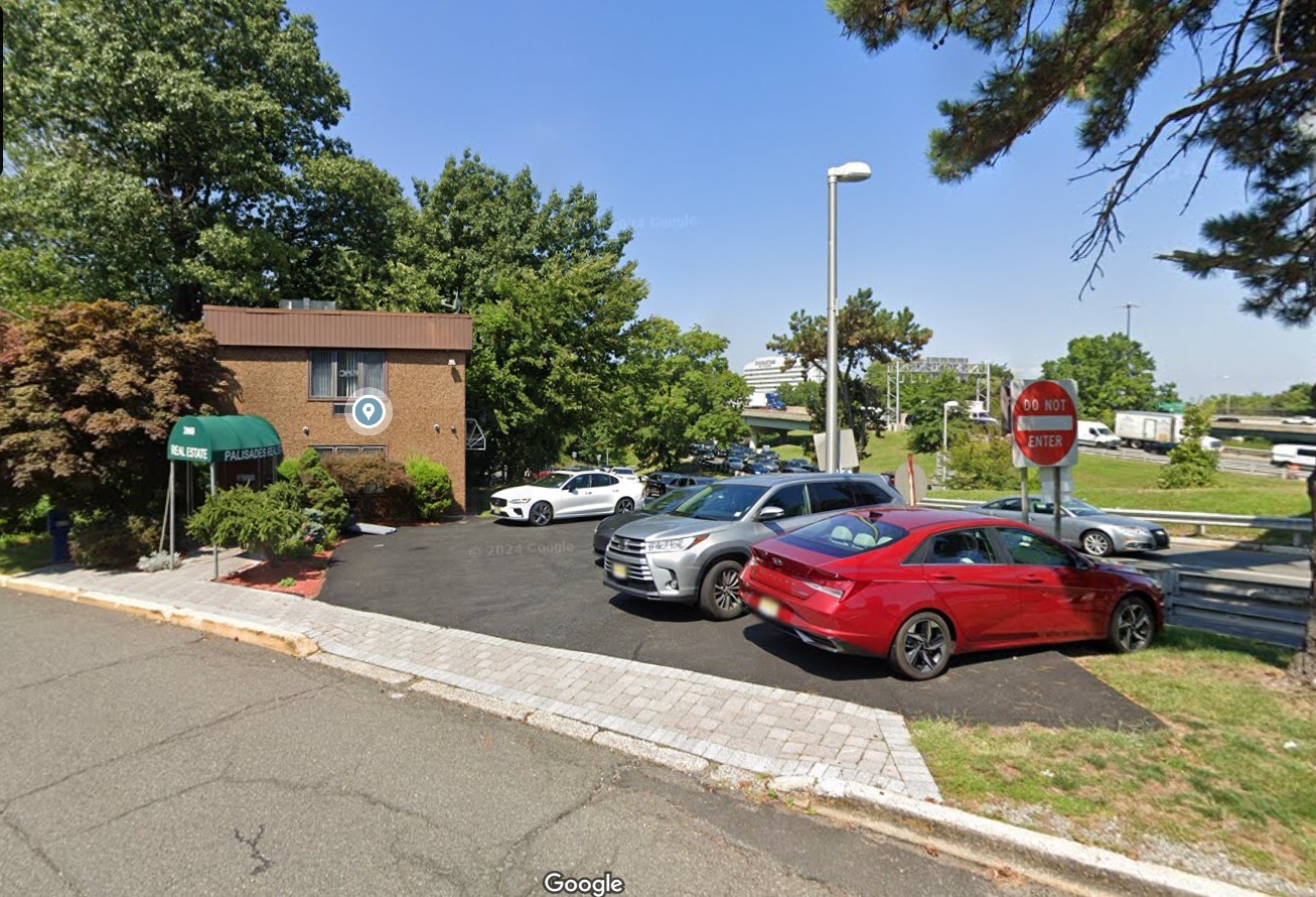 2069 Fletcher Ave, Fort Lee, NJ for Sale