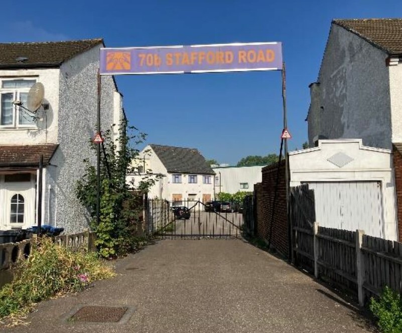 70B Stafford Rd, Croydon, LND for Rent