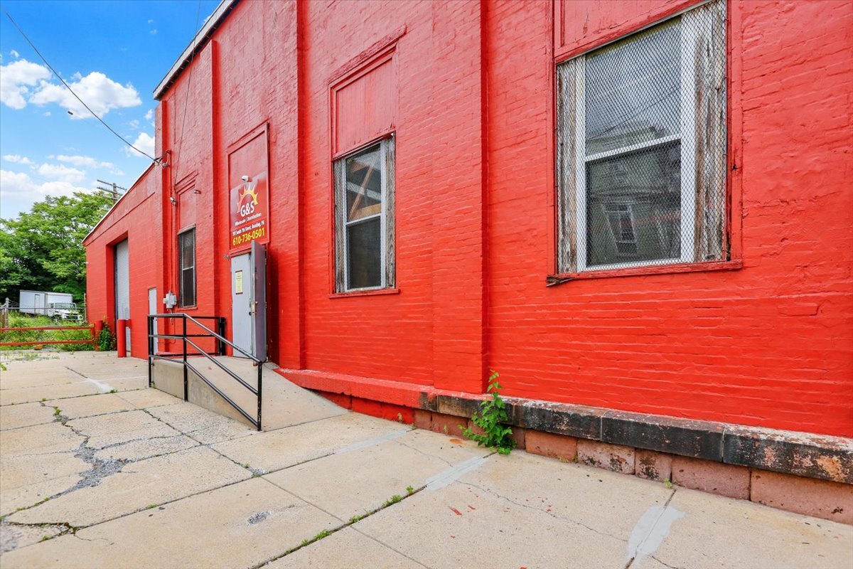 701 Bingaman St, Reading, PA for Sale