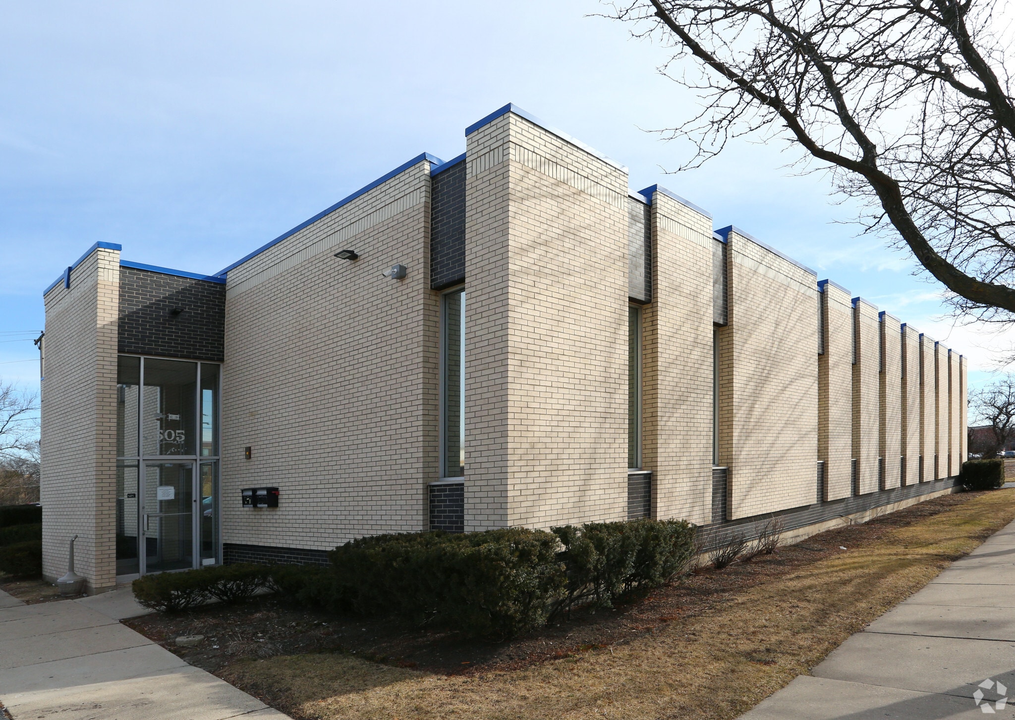 505 Busse Hwy, Park Ridge, IL for Sale