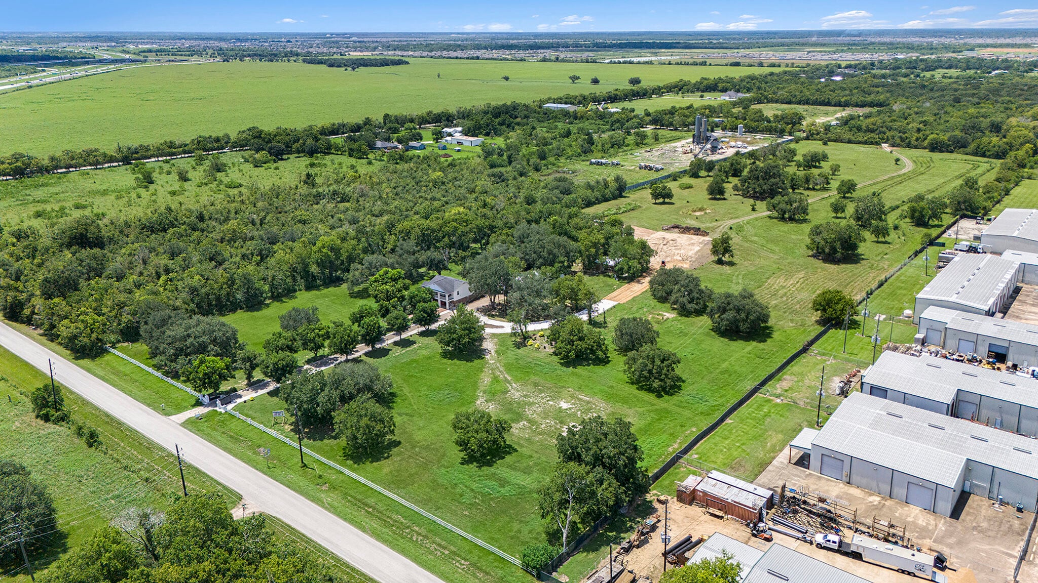7710 Iowa Colony Blvd, Rosharon, TX for Sale