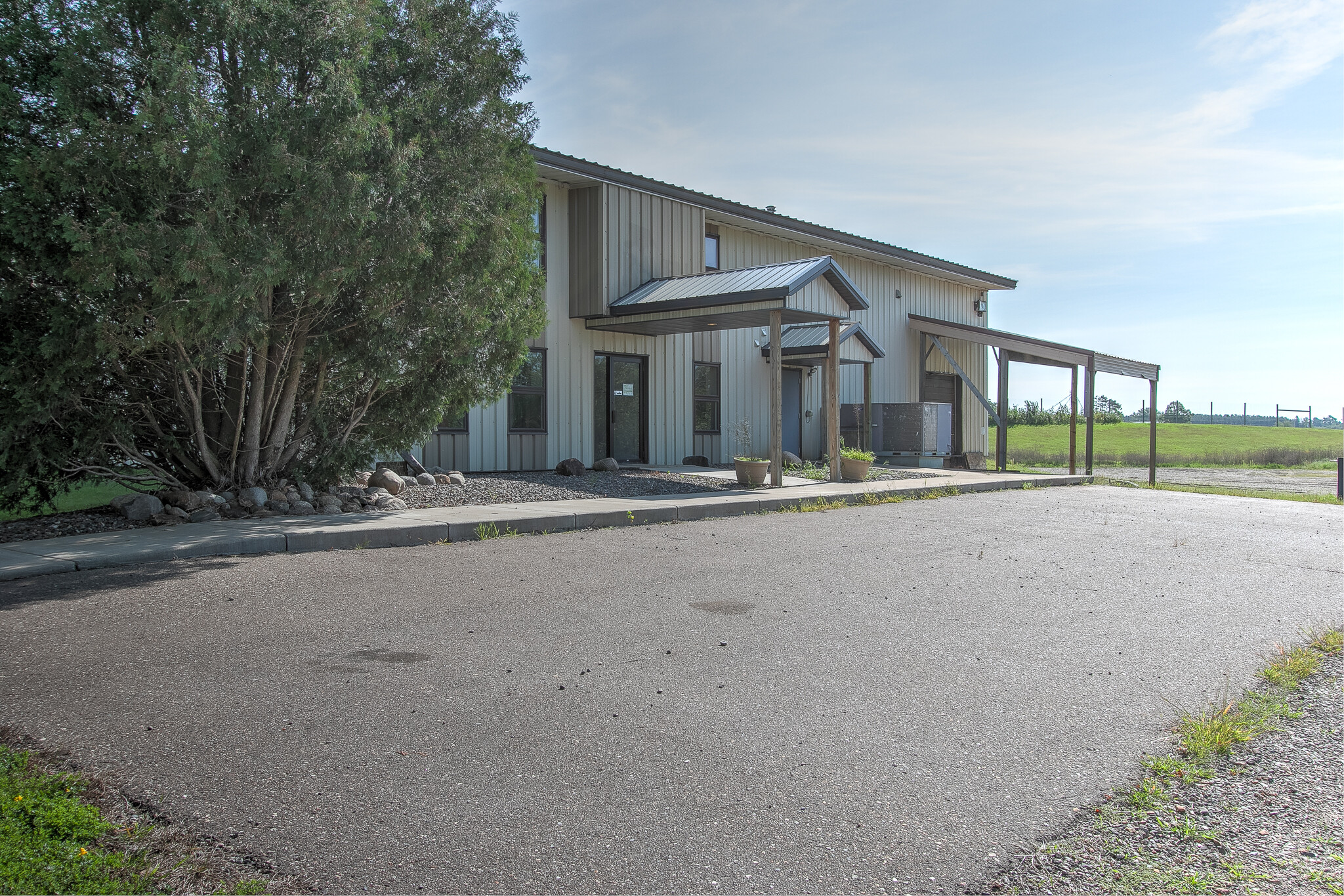 1525 Industrial Park Blvd, Mora, MN for Sale