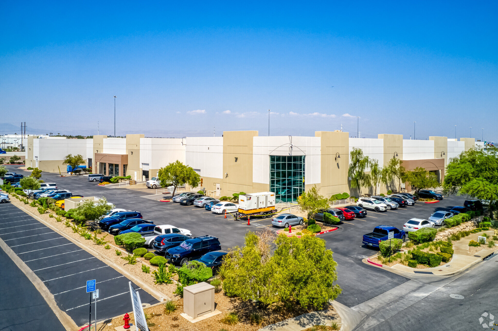 7485 Commercial Way, Henderson, NV for Rent