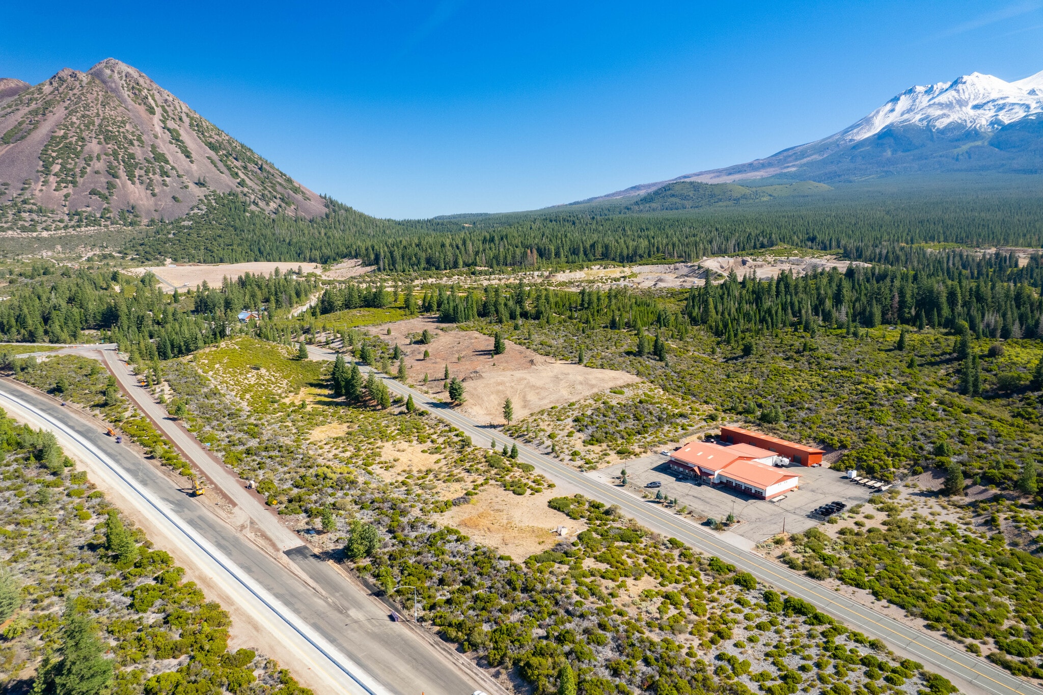 3897 Spring Hill Rd, Mount Shasta, CA for Sale