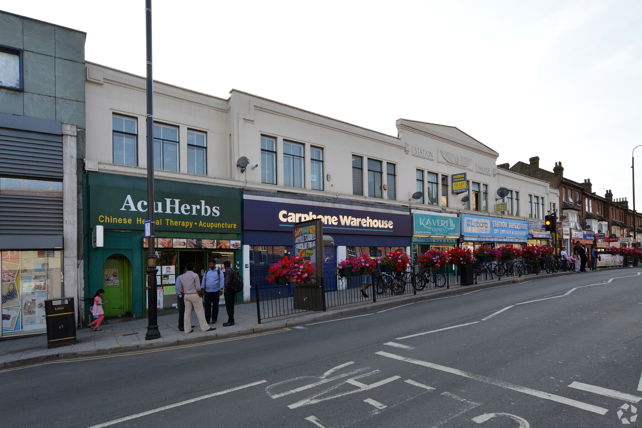 High St N, London, LND for Rent