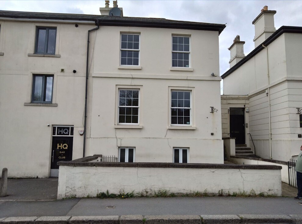 12 Plymouth Rd, Tavistock, DEV for Rent