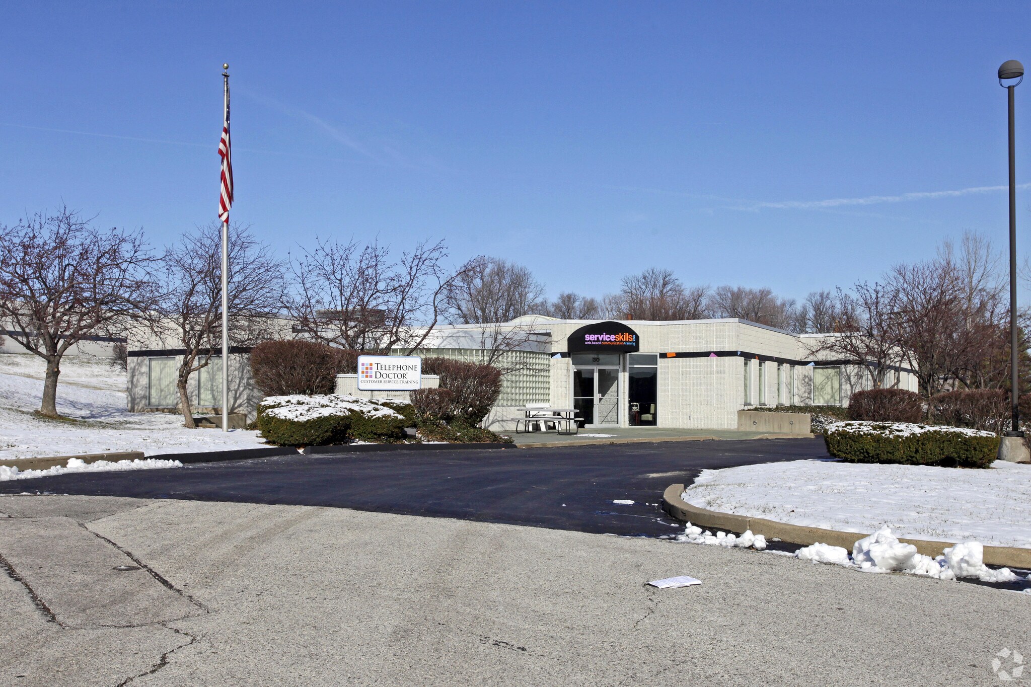 30 Hollenberg Ct, Bridgeton, MO for Sale