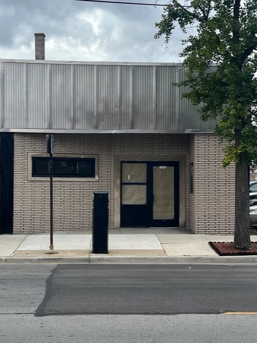 11412 S Michigan Ave, Chicago, IL for Rent