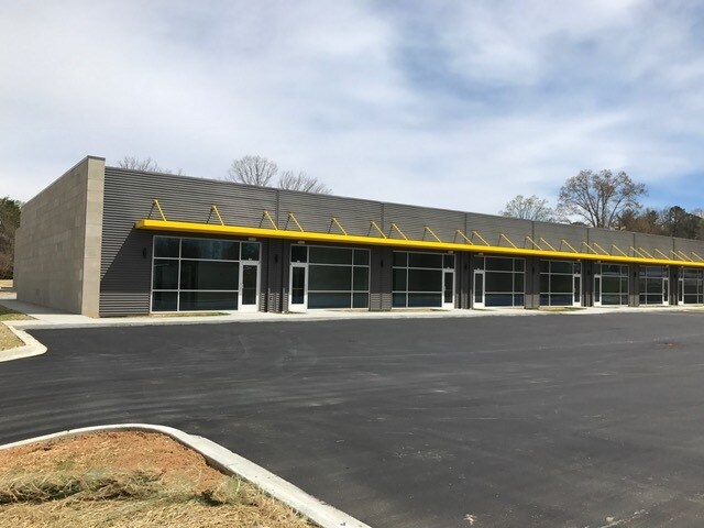 8-20 Glenn Willow Dr, Arden, NC for Rent