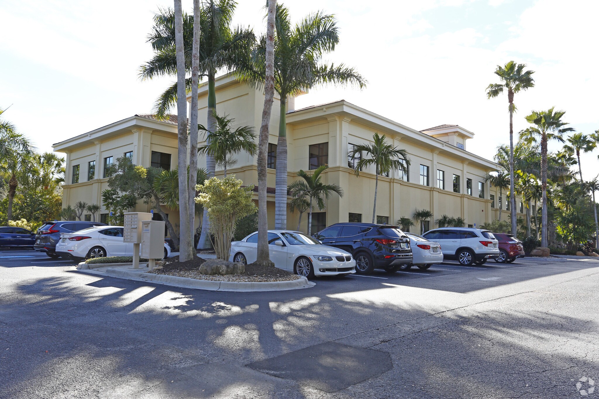 8430 Enterprise Cir, Bradenton, FL for Rent