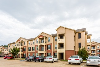 Russellville, AR Apartments - 821 E O St