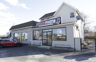 Selden, NY Retail - 692-702 Middle Country Rd