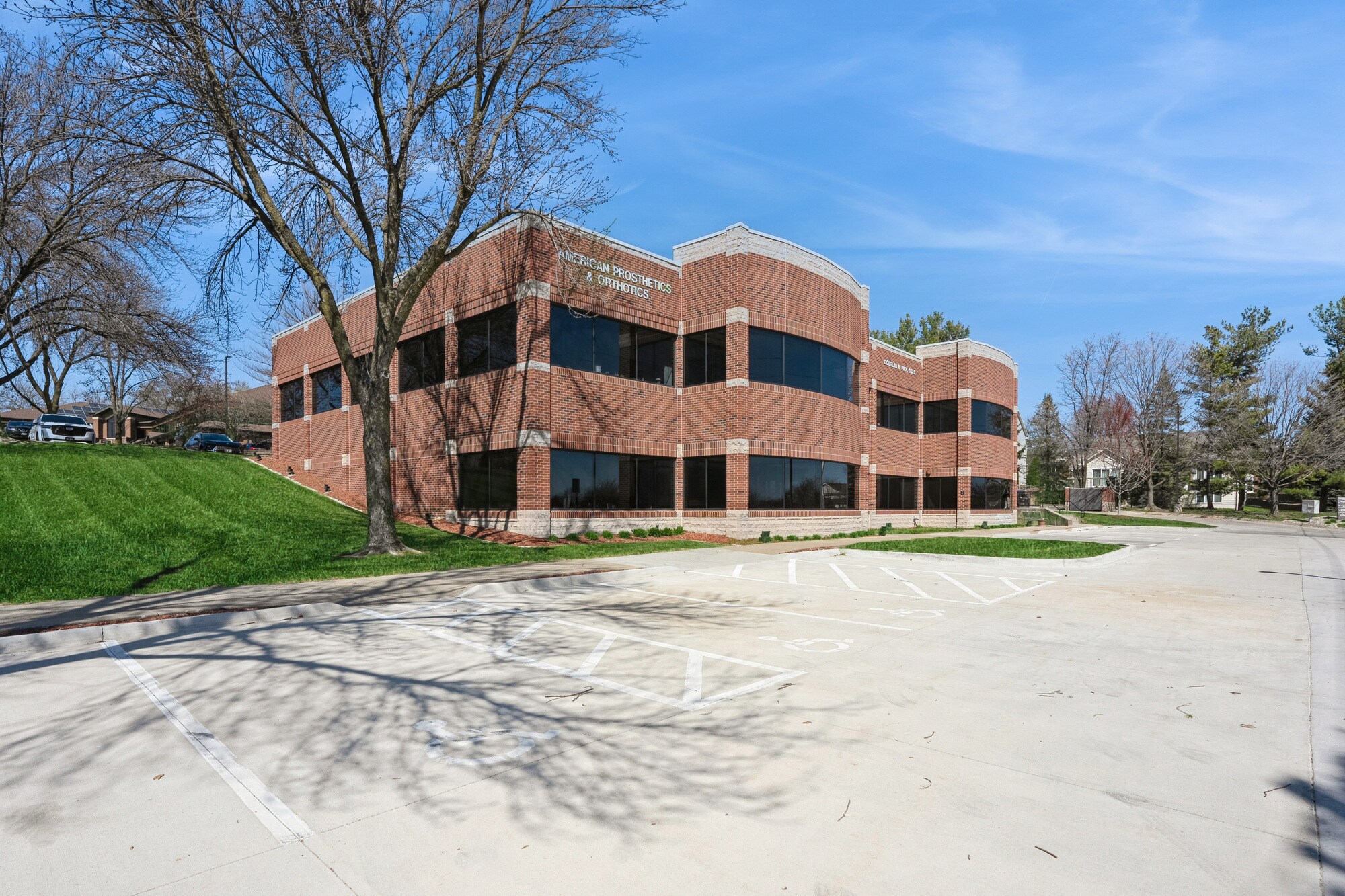 1250 NW 142nd St, Clive, IA for Rent