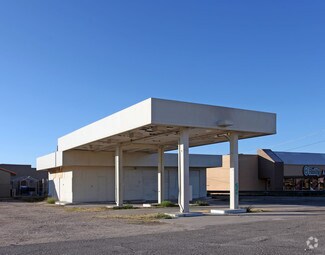 550 S COUNTRY Clb DR  