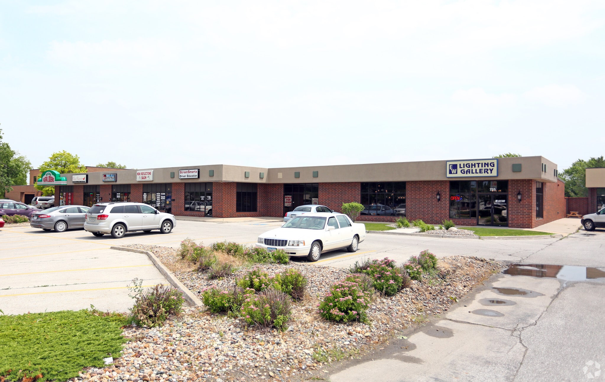 733-761 N Ankeny Blvd, Ankeny, IA for Rent