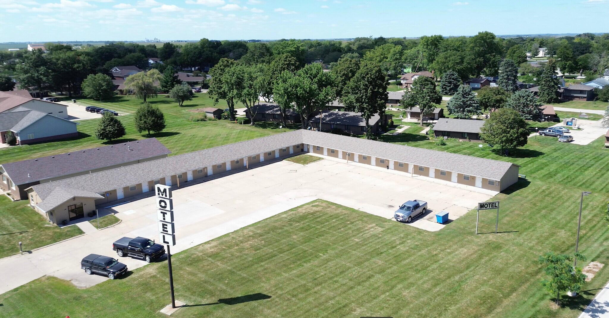 203 SW 7th St, Stuart, IA for Sale