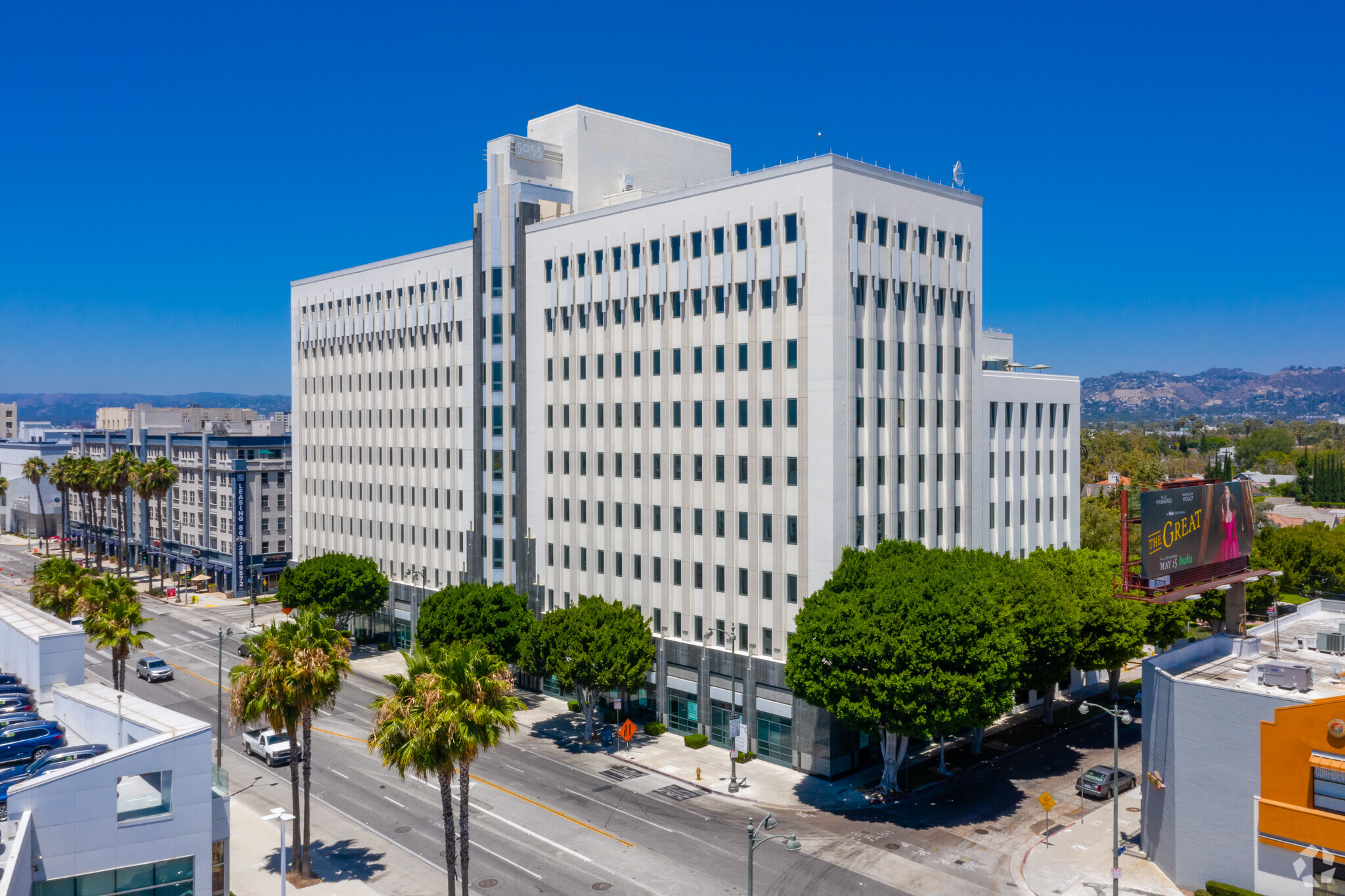 5055 Wilshire Blvd Los Angeles, CA 90036 - Office Property for Lease on ...