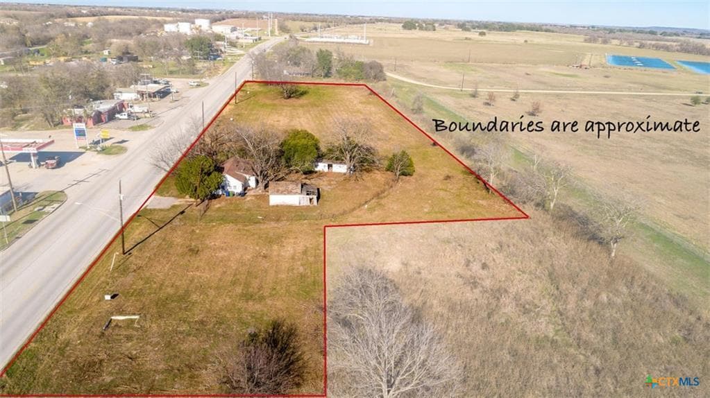 206 N Franklin St, Holland, TX for Sale