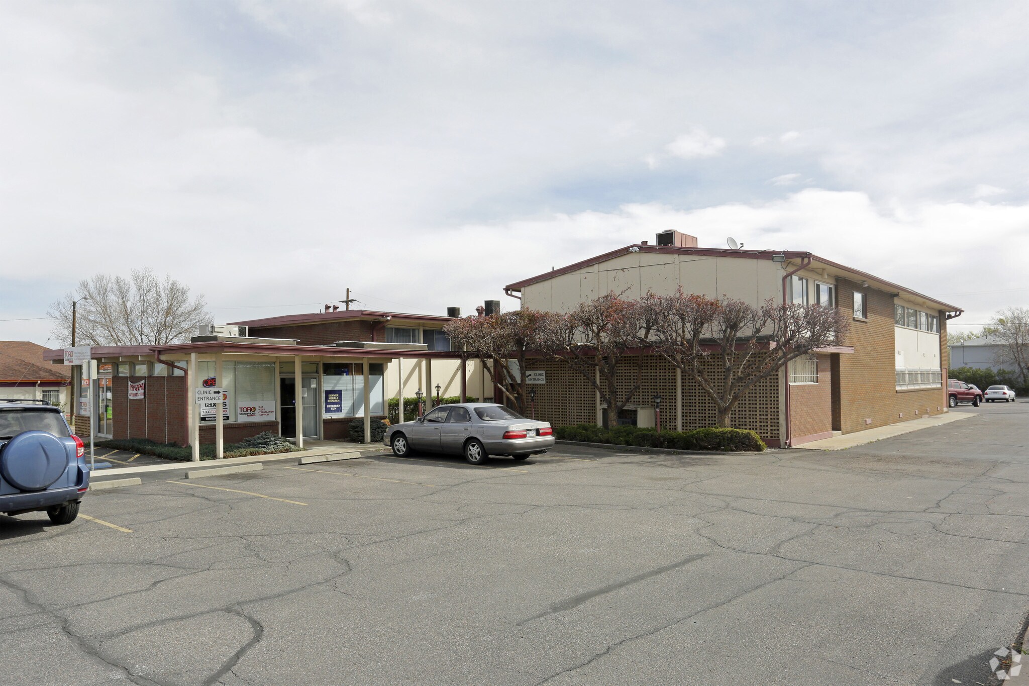 2200-2210 S Federal Blvd, Denver, CO for Rent