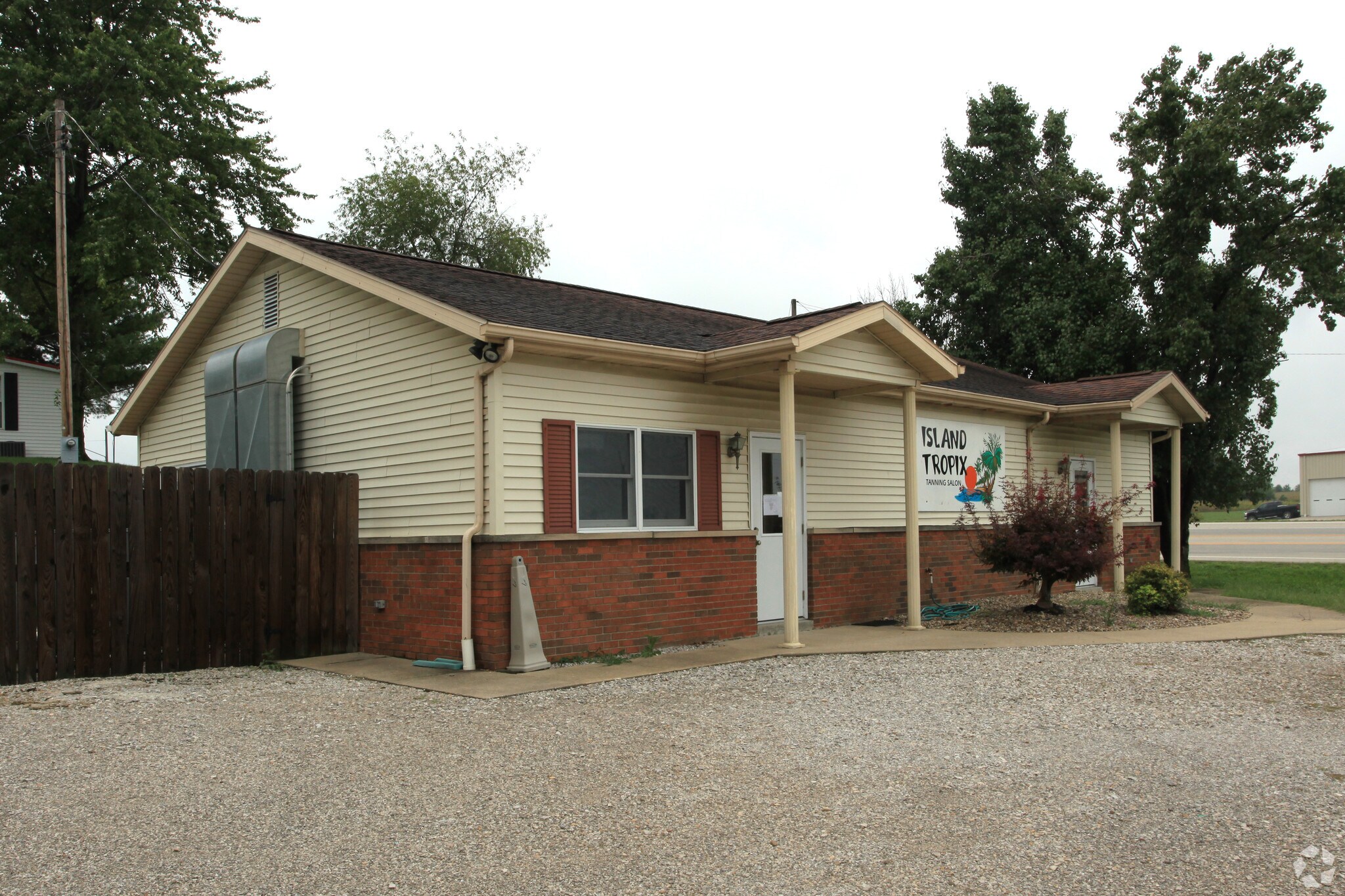 2105 Pine Dr, Ferdinand, IN for Rent