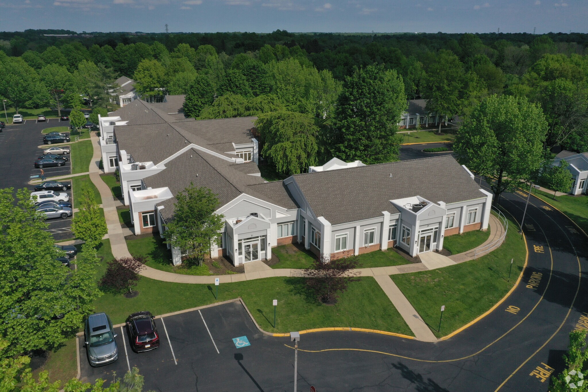 400-415 Executive Dr, Langhorne, PA for Rent