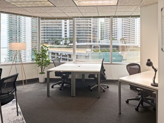 Miami, FL Coworking Space - 1221 Brickell Ave