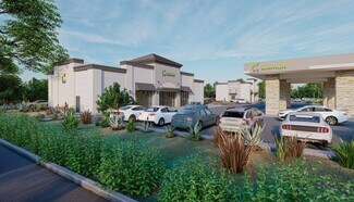 Madera, CA Parking Lots & Garages - 1575 Country Club Dr