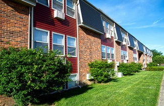 Dayton, OH Apartments - 1431 Wilmington Ave