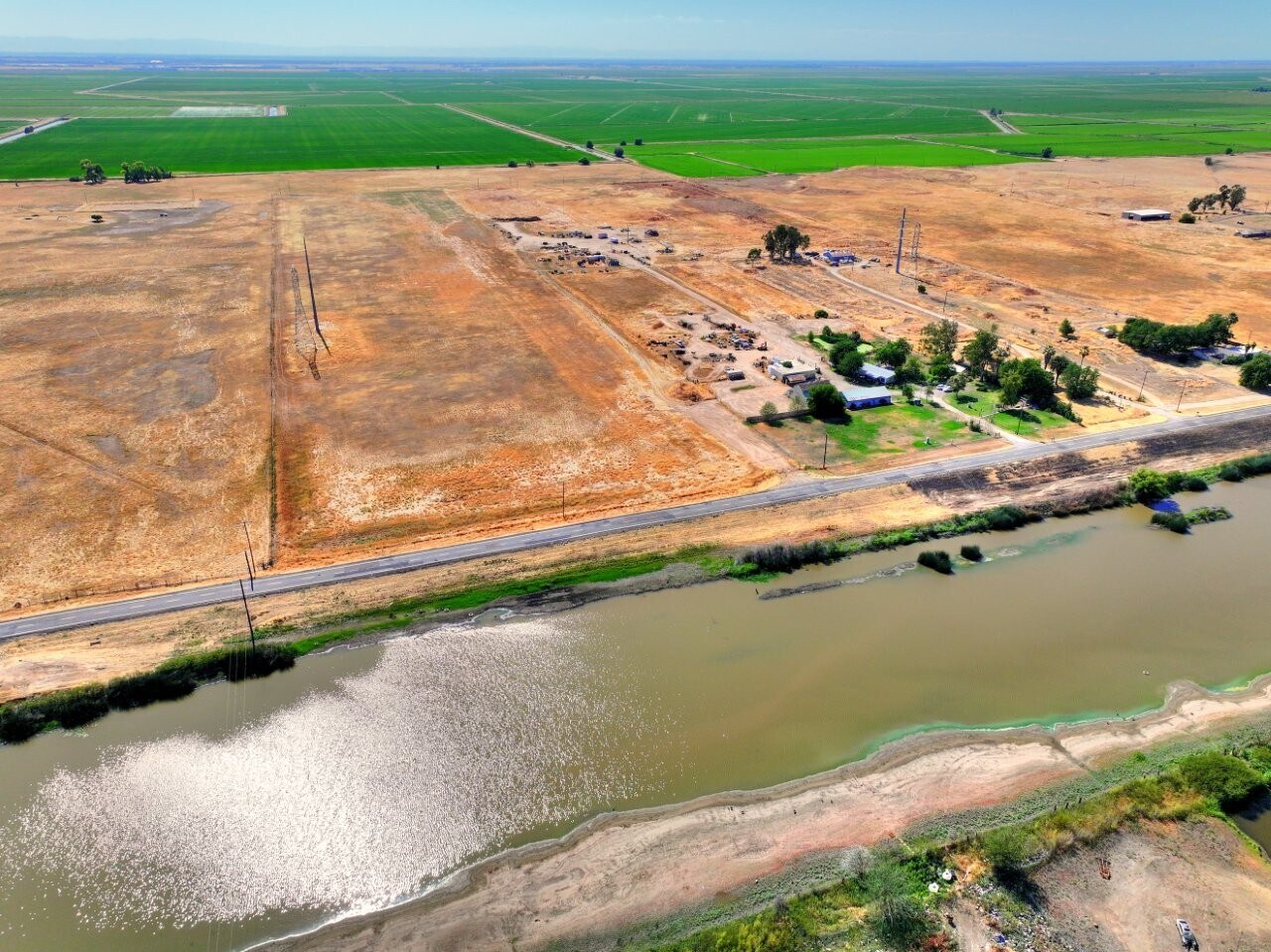 7301 E Levee Rd, Rio Linda, CA for Sale