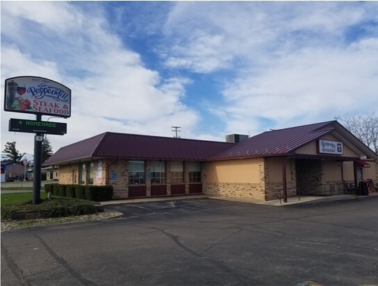 685 N Port Crescent St, Bad Axe, MI for Sale