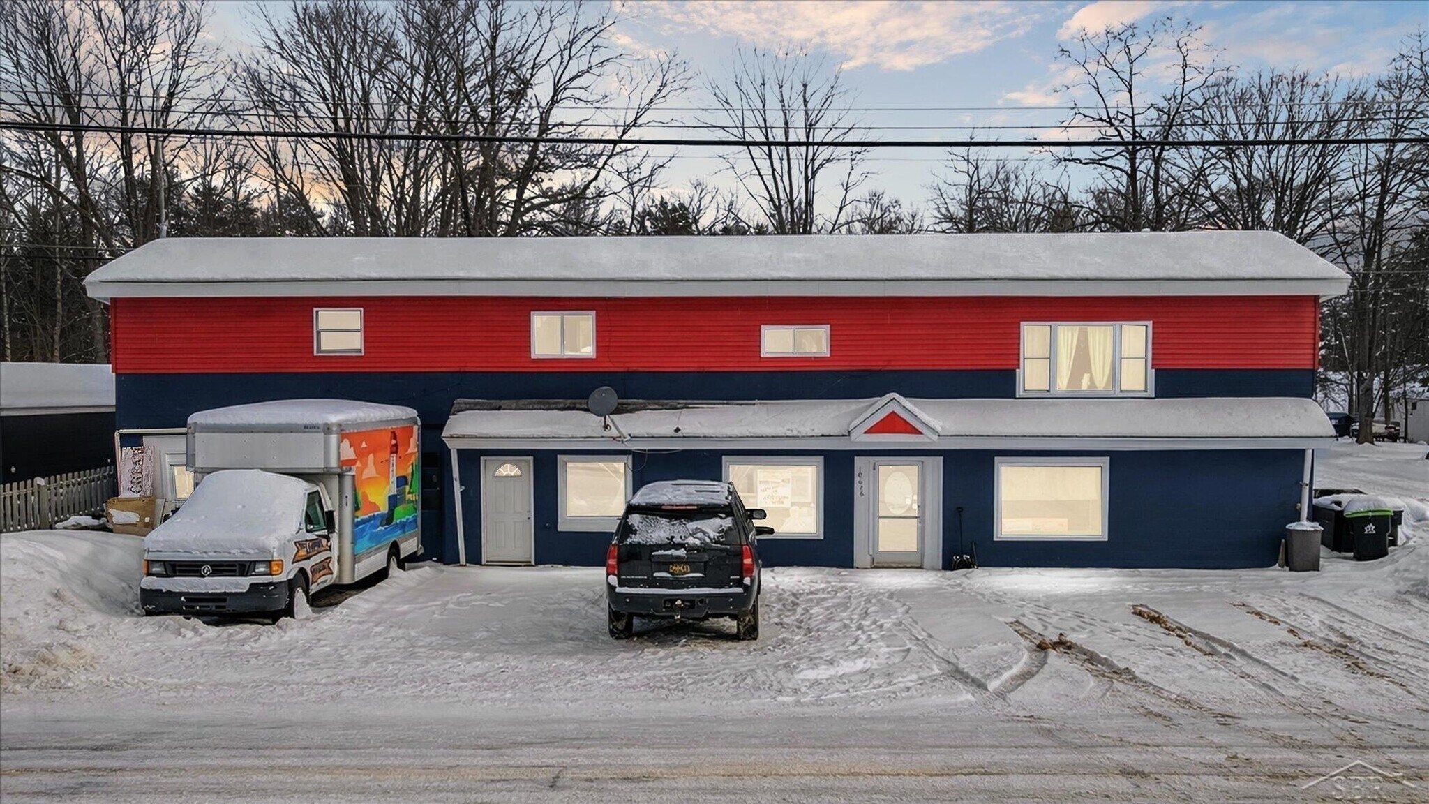 10028 W Higgins Lake Dr, Roscommon, MI for Sale