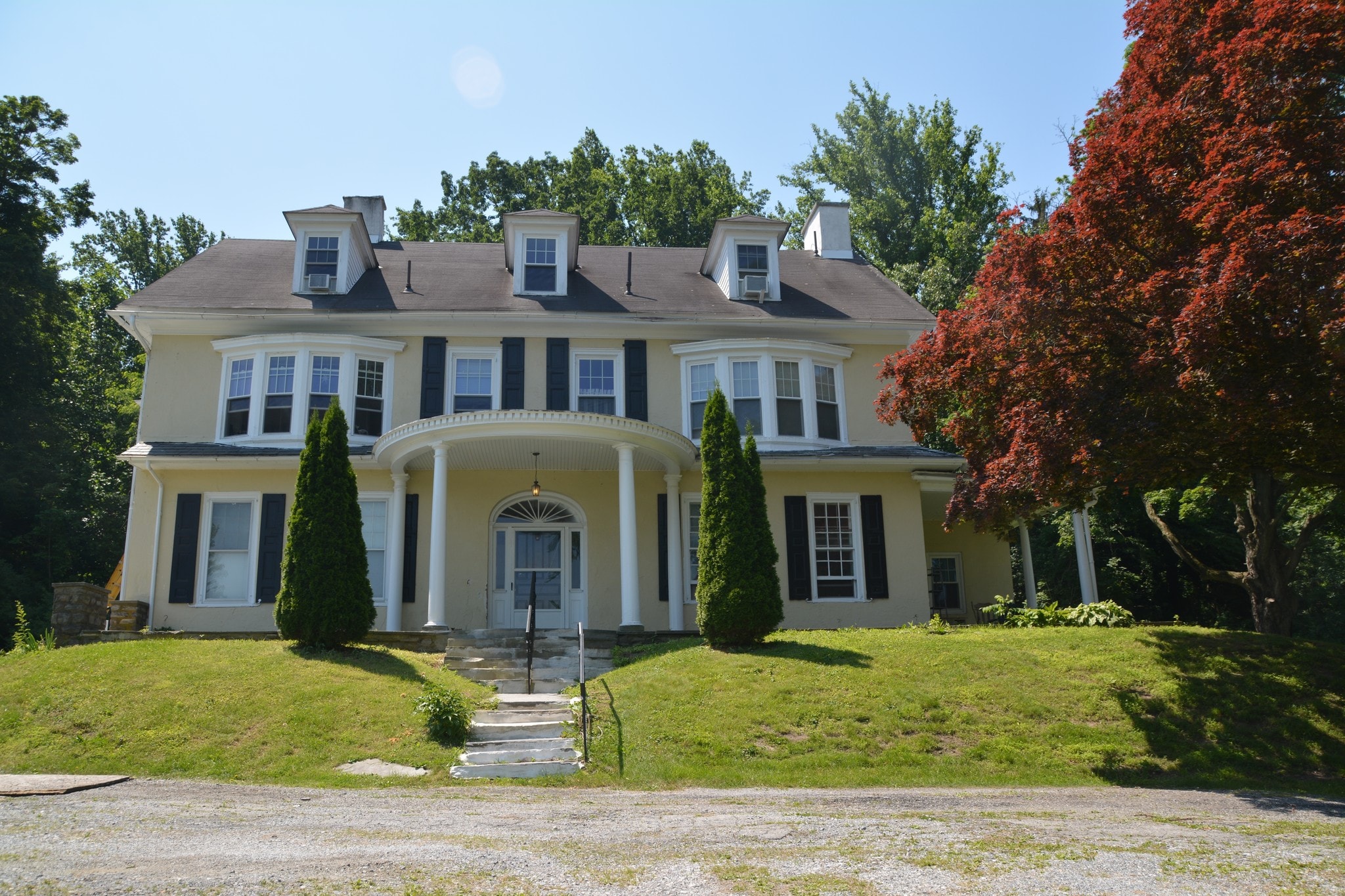 8 Paul Nelms Dr, Downingtown, PA for Sale