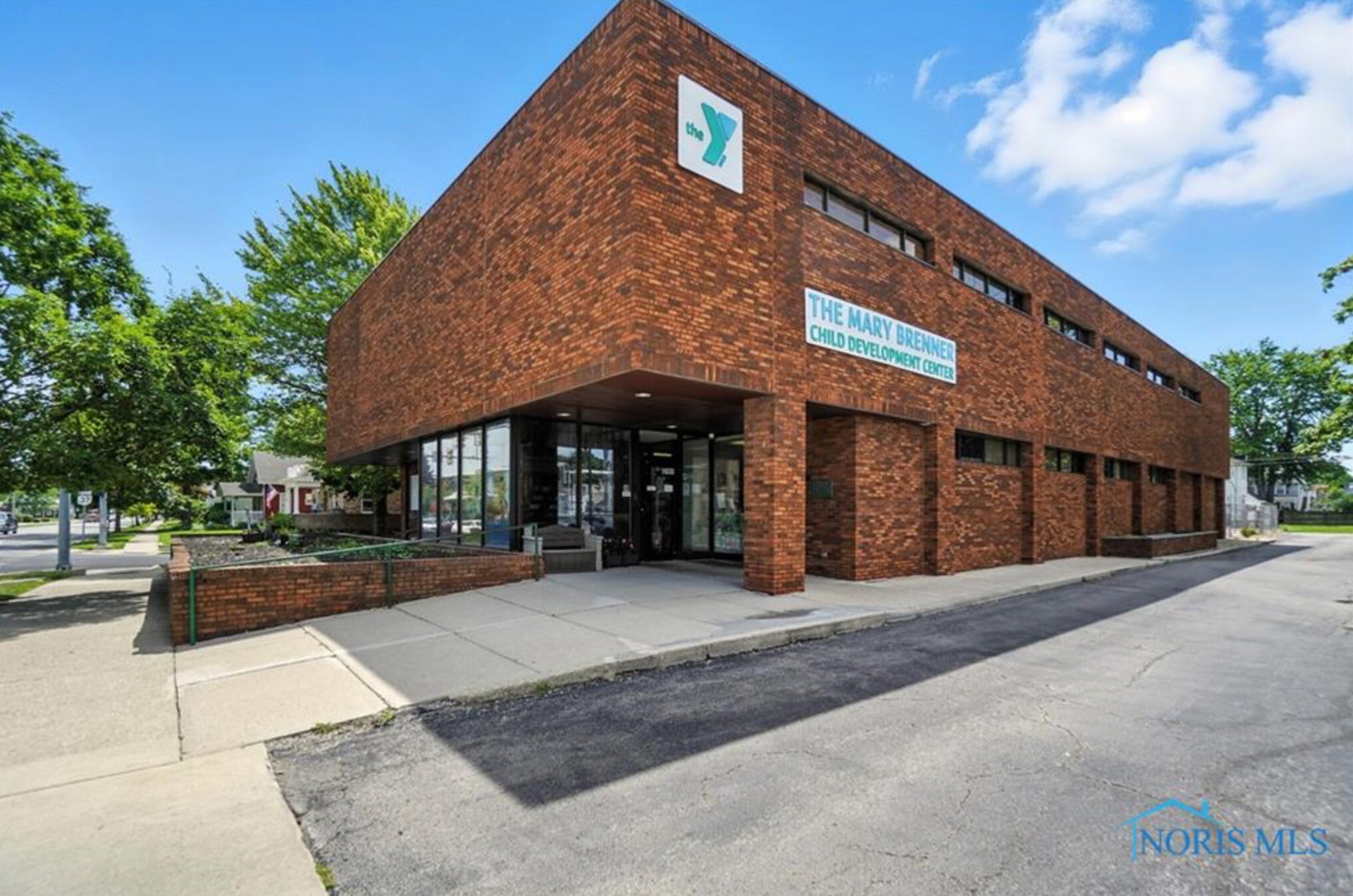 231 E Lincoln St, Findlay, OH for Sale