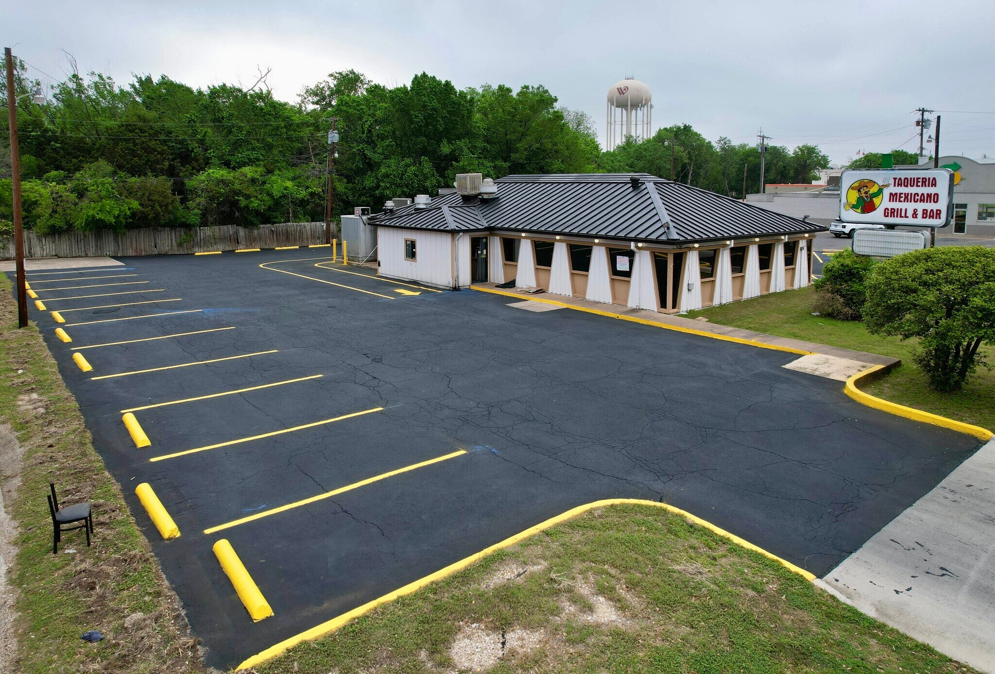 4019 N 19th St, Waco, TX for Sale