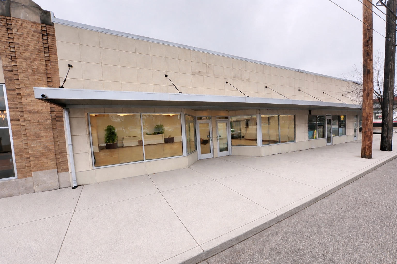 3838 N Illinois St, Indianapolis, IN for Sale