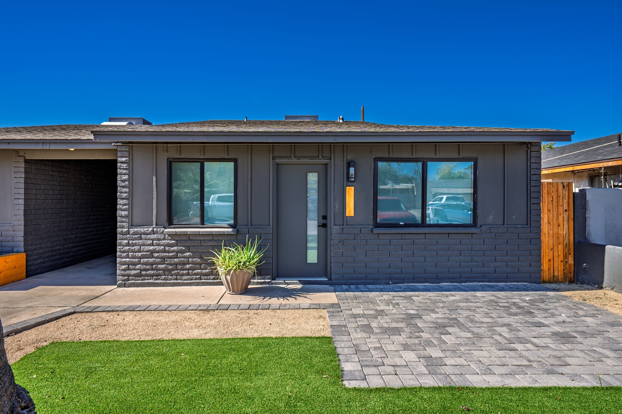 2936 N 39th St, Phoenix, AZ for Sale