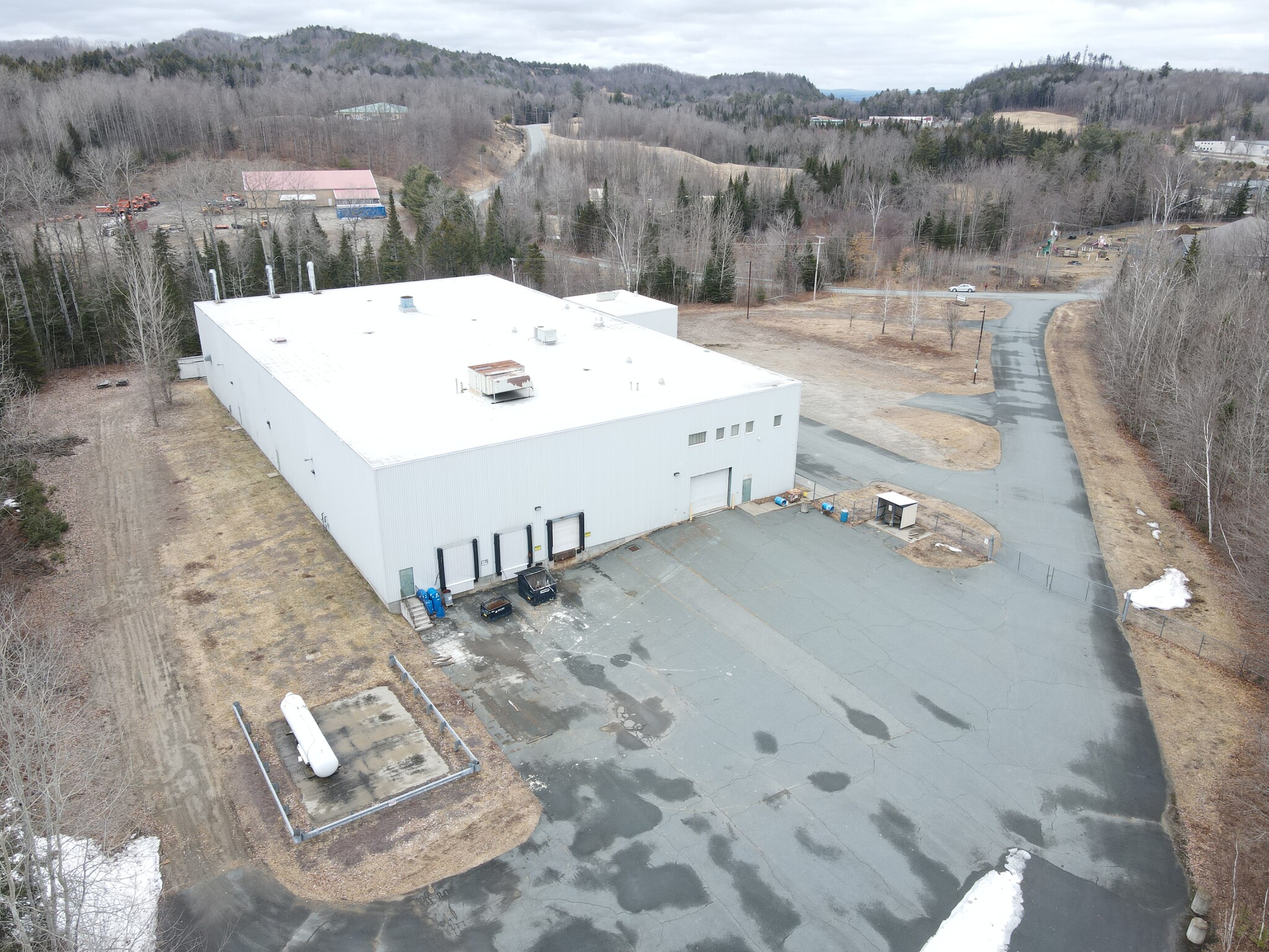 1227 Industrial Pky, Saint Johnsbury, VT for Sale