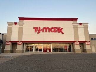 Ottumwa, IA Office/Retail, Retail - 1131 N Quincy Ave