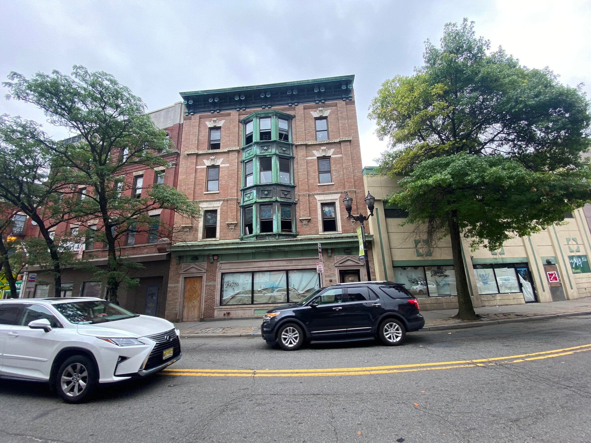 712-714 Bergen Ave, Jersey City, NJ for Rent