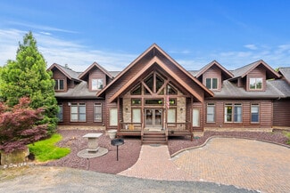 Fairfax, VA Garden Center - 11501 Popes Head Rd