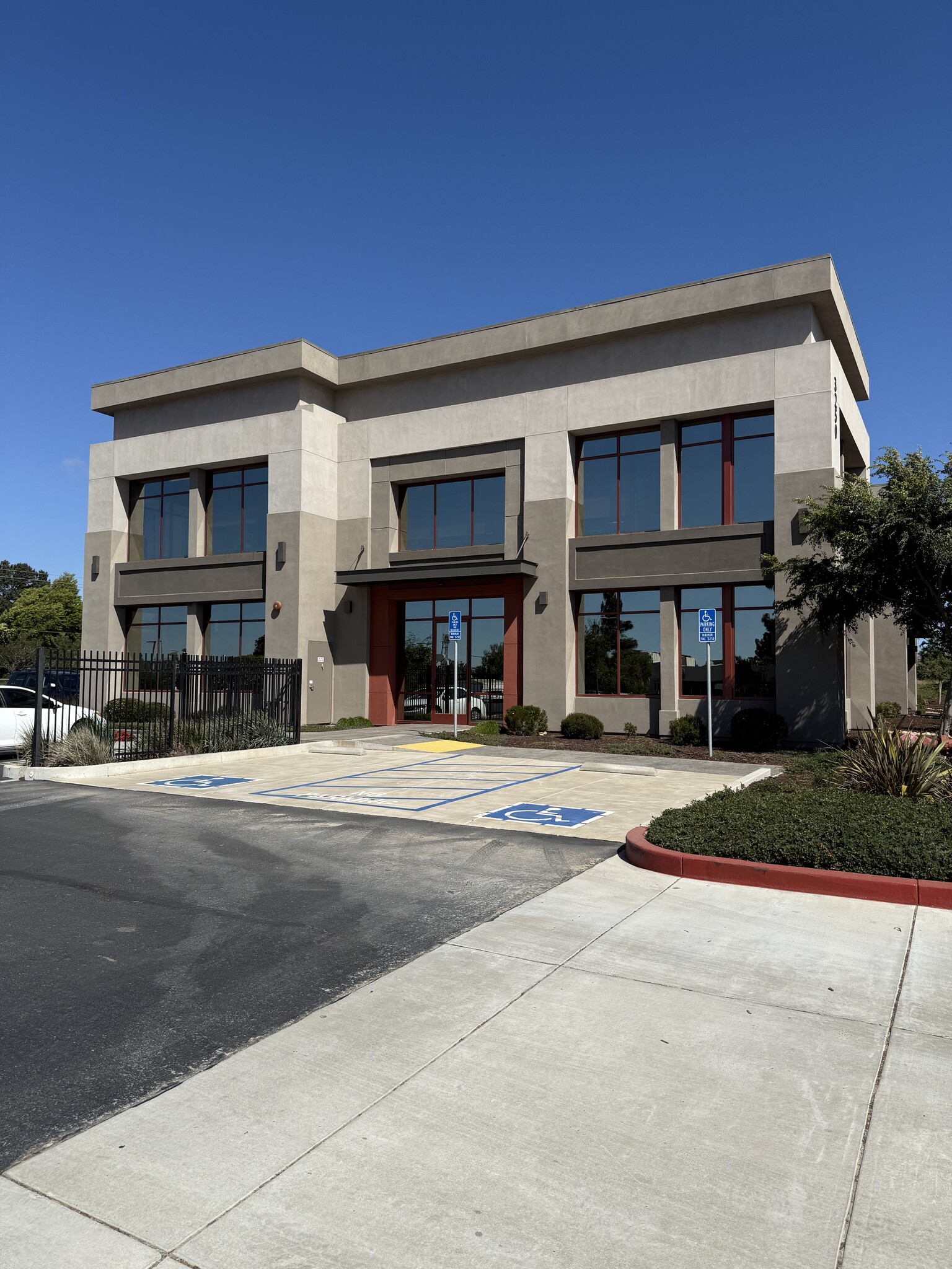 3250 Skyway Dr, Santa Maria, CA for Rent