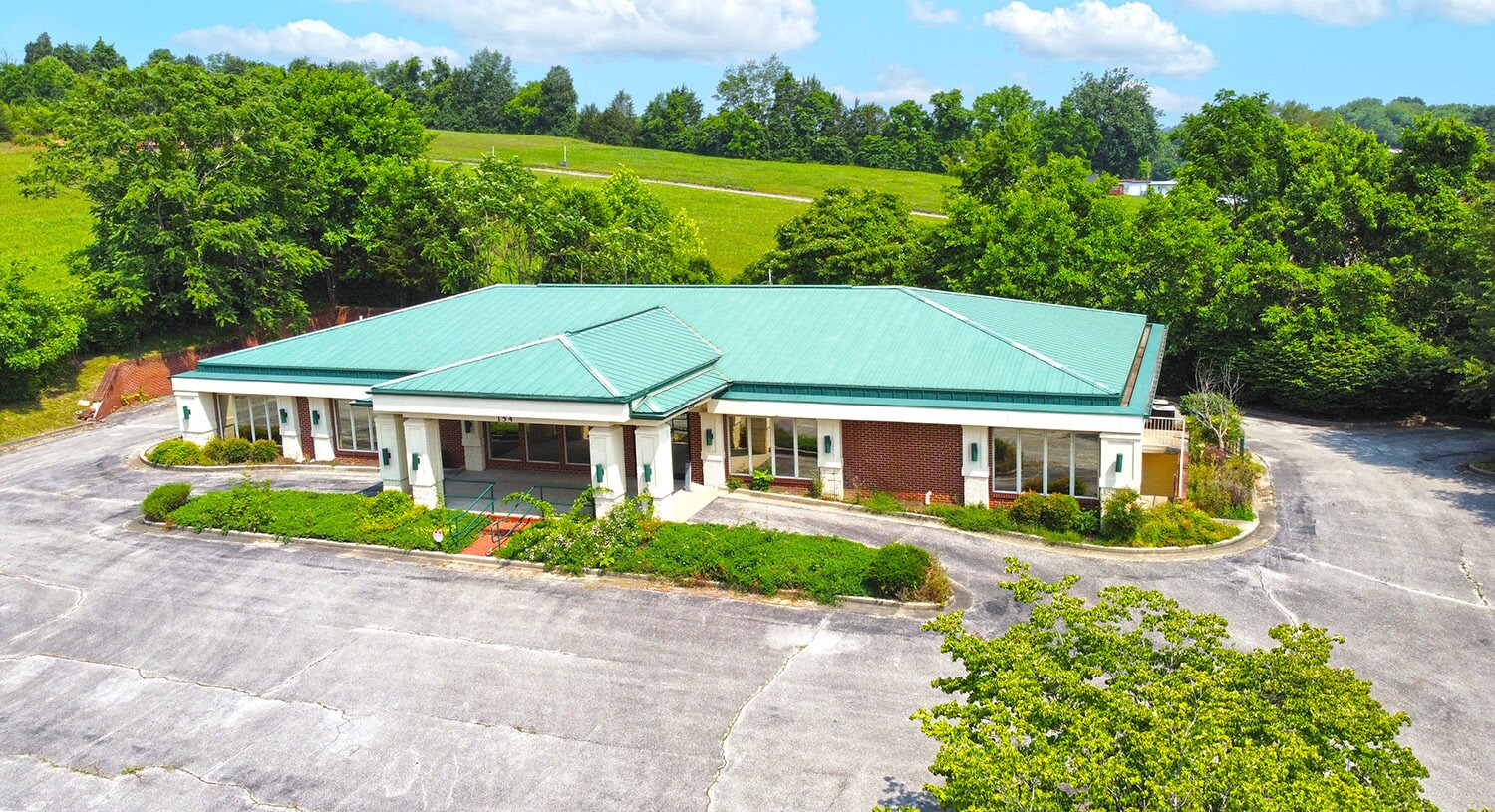 154 Bogle Office Park Dr, Somerset, KY for Sale