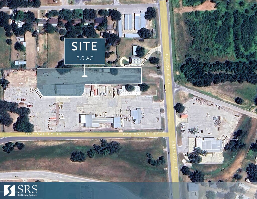 1209-1211 Bensdale Rd, Pleasanton, TX for Rent