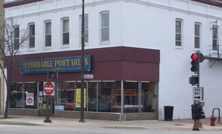 Evanston, IL Retail - 924 Davis St