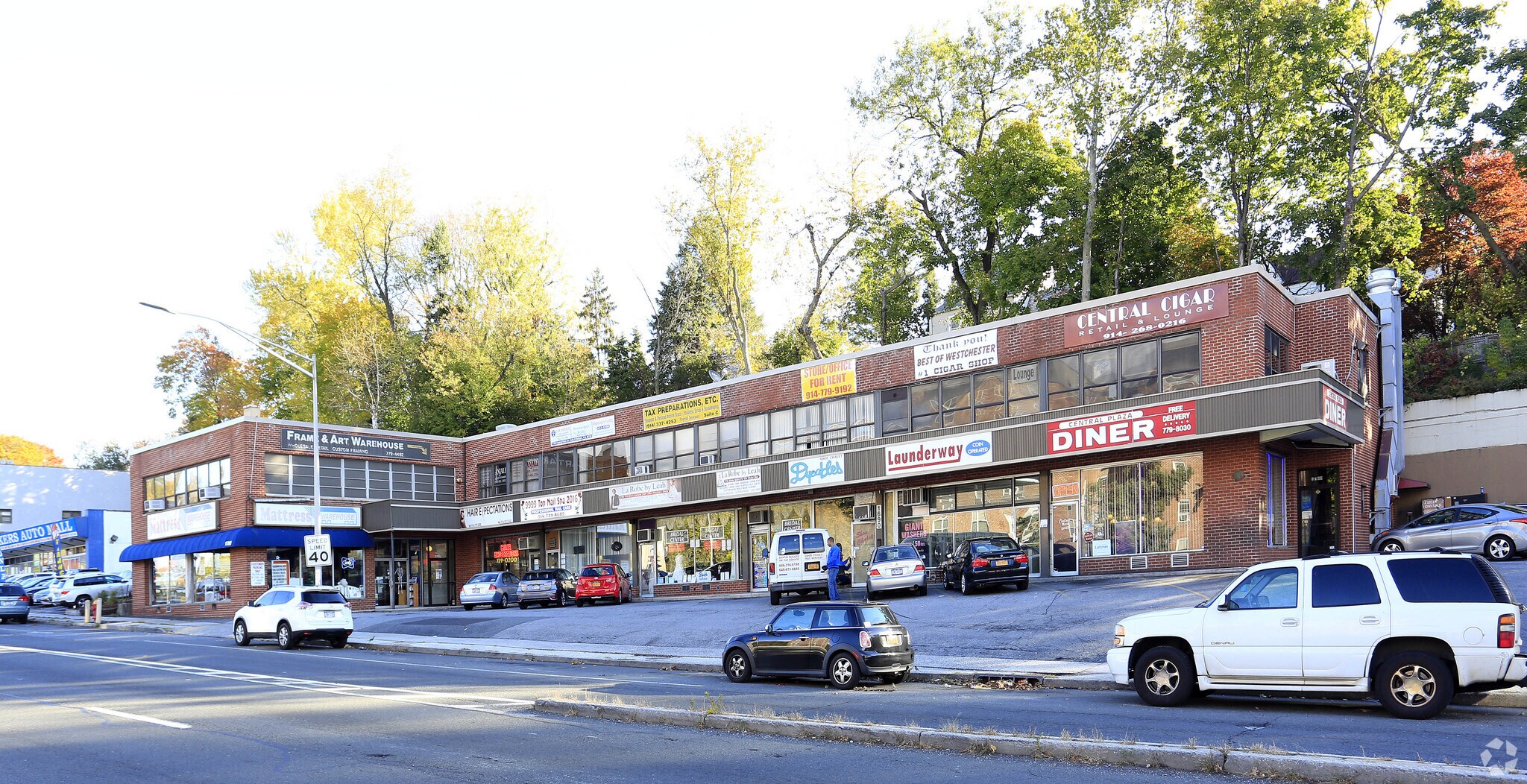 1686-1700 Central Park Ave, Yonkers, NY for Rent